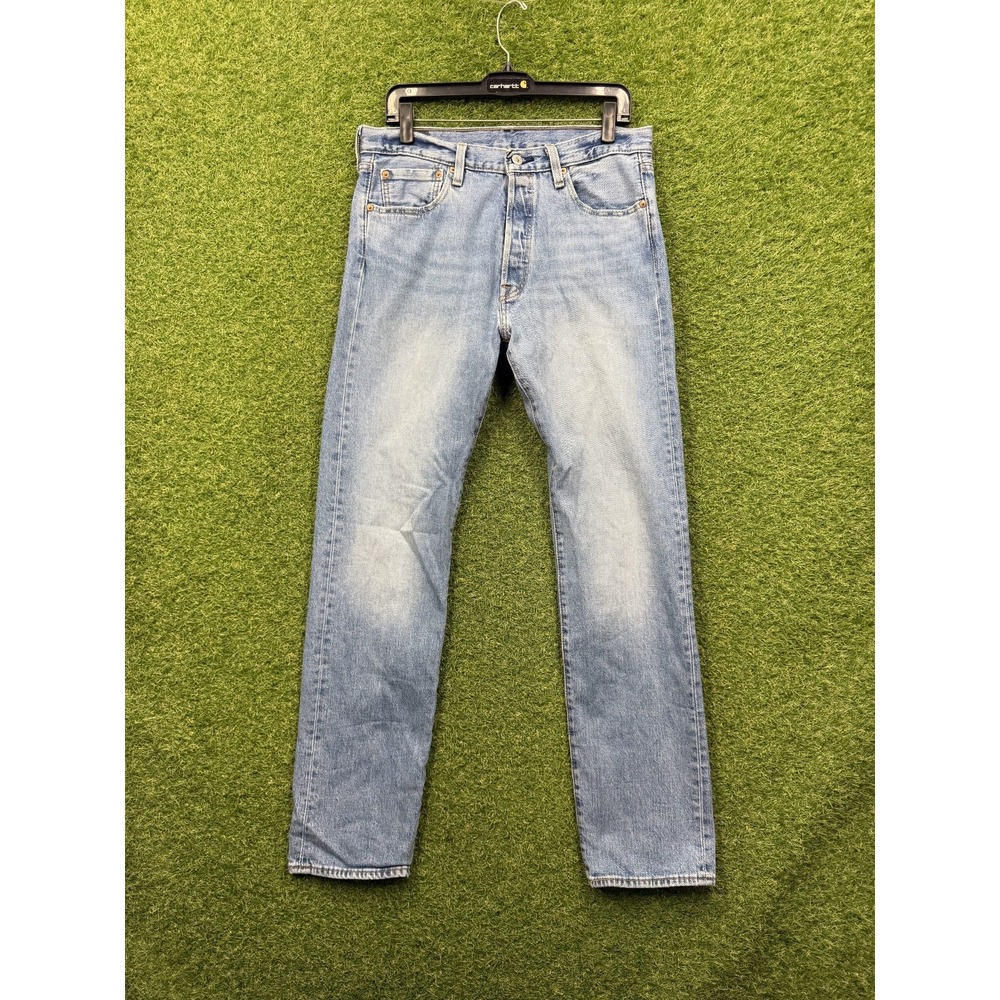 Levis 501 Jeans Mens 33x34 Light Wash Denim Original Straight Leg Casual Work